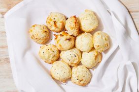 Brazilian Cheese Bread Pao de Queijo 