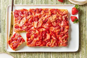 strawberry upside down cake