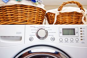 dials and buttons on washing machine