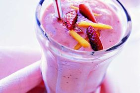 Strawberry-mango milkshake