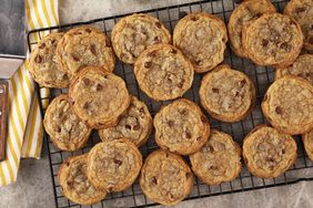 Vegan Chocolate Chip Cookies